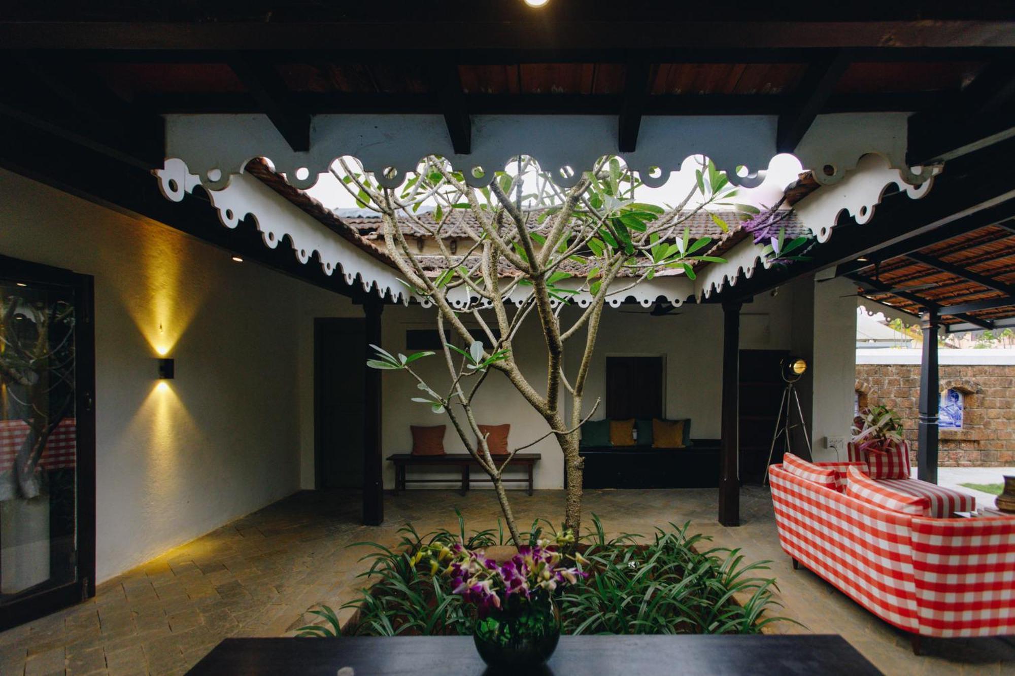 The Project Cafe Aldona Exterior foto